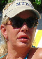 GIANNA WOODS