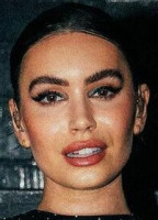 SOPHIE SIMMONS