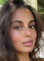 CLAIRE GROSSMAN