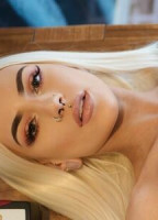 THRILLXKITTEN
