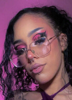 FARRAHFANGS