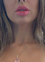 JU_HOTWIFE
