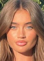SOPHIE STRAY SPETALEN NUDE