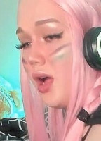 BLONDELASHES19