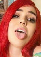 LEEZAPEACH