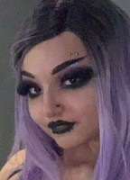 PROSECCO-GLAZED-LIPS