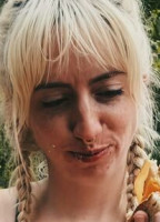 CAROLIIIIINE