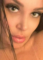NICOLE MUNIZ