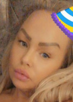 MERCEDES TWITTER MILF