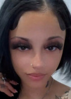 111.LILLYY NUDE
