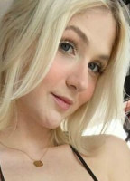 YVONNE_S3