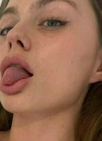 ULTRASADCLOWWWN NUDE