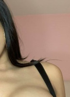 PINKLIPZ_XO