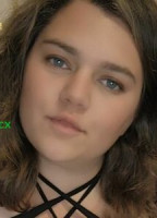 CHELLYXCX
