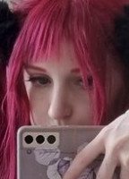 NIKA1ESNAYA