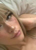 VICKYSDOLLLIFE