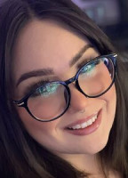 CAITRS NUDE