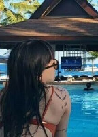 ZOE_ATRACTIVA