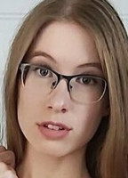 LACEYBLOOM