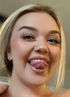 ITSHOLLYBABYY12