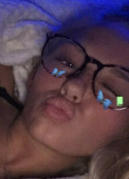 SOPHUCKINGONE NUDE