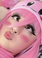 STRAWBERRYWOLFGIRL