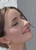 KAITLYN DEVER NUDE