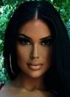 YESENIA OZ