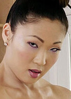 NYOMI STAR