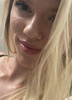 URFAVORITEBLONDEBABY NUDE