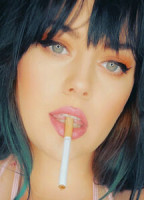 SMOKINGBELLAFREE