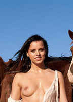 FRANZISKA BENZ NUDE