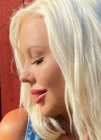 AMANDA BREDEN