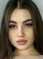 CHLOE_BABYONE