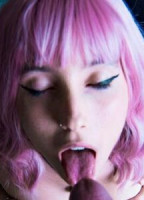 ALICE_INWONDERLAND96