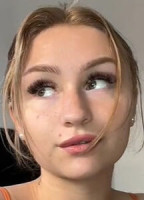 LILLY PEARCE