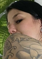 KIRA KANE