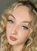 PORSHAWADEE NUDE