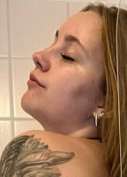 YOURCURVYJULIE