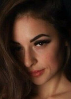 DONT.TELL.LAURA