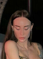 SMOKY_GIRL_21