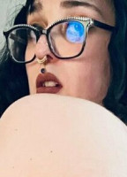 MOMMYGLUTTON