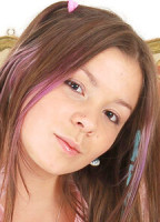 EMILY 18