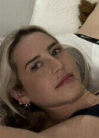 TAYLOR+RUSHIE WHATSARUSHIE