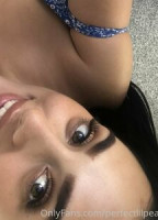 PERFECTLILPEACH_