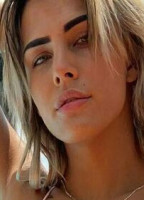 ANNA_JOLIE