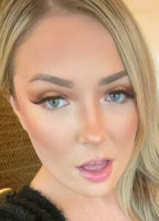 PAIGESPENTHOUSE