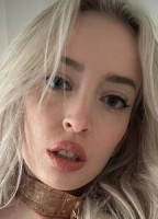 SOPHIE SCHULZ