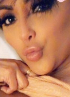 THEONLYKIARAMIA NUDE