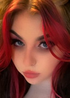 HOLYHOLLYPHOEBE